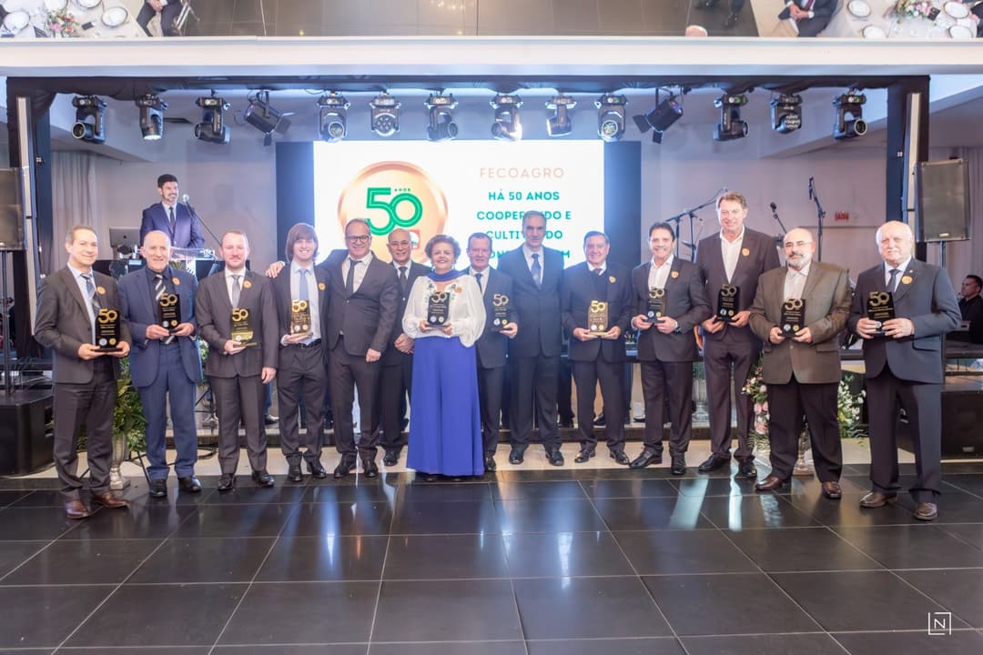 Fecoagro celebra 50 anos com homenagens, livro histórico e valorização do cooperativismo catarinense