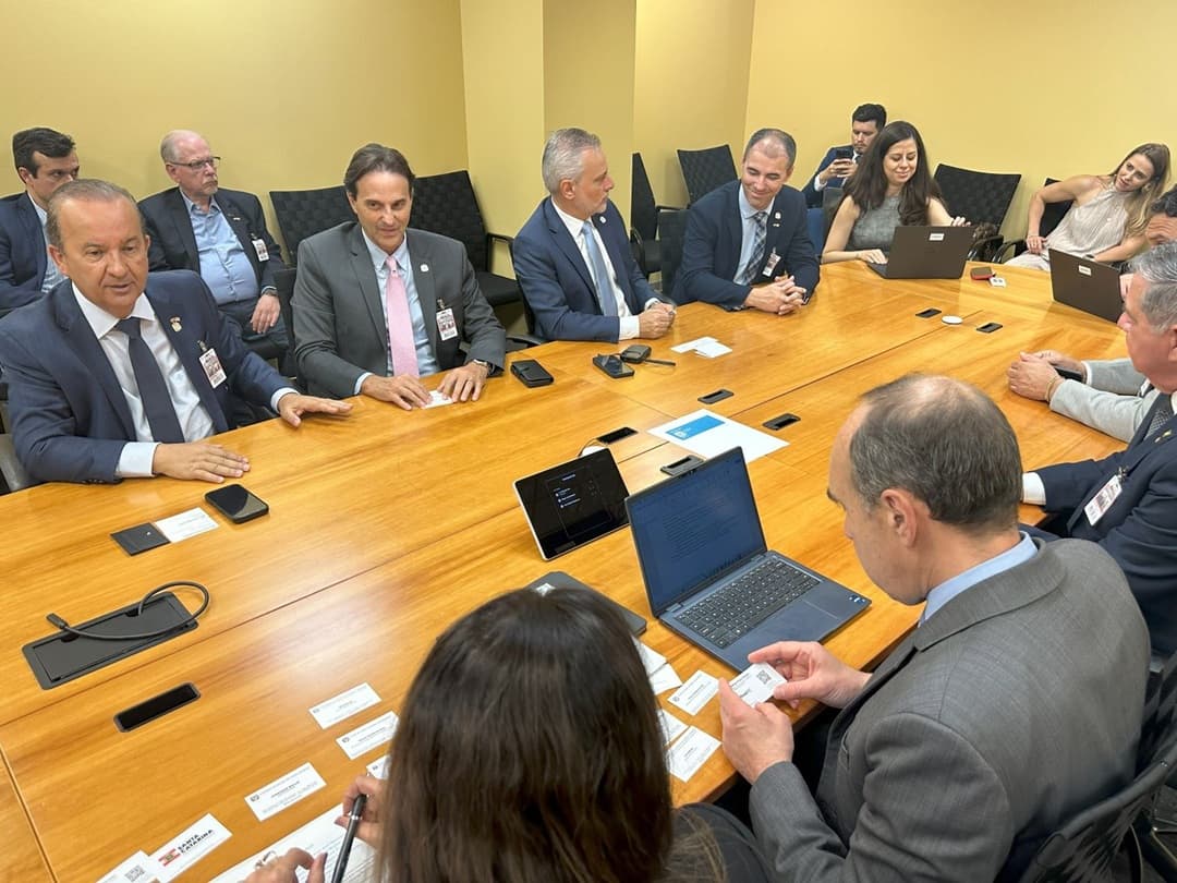 Comitiva liderada pelo governador Jorginho Mello cumpre agenda na Capital dos EUA (Foto: Secom SC)
