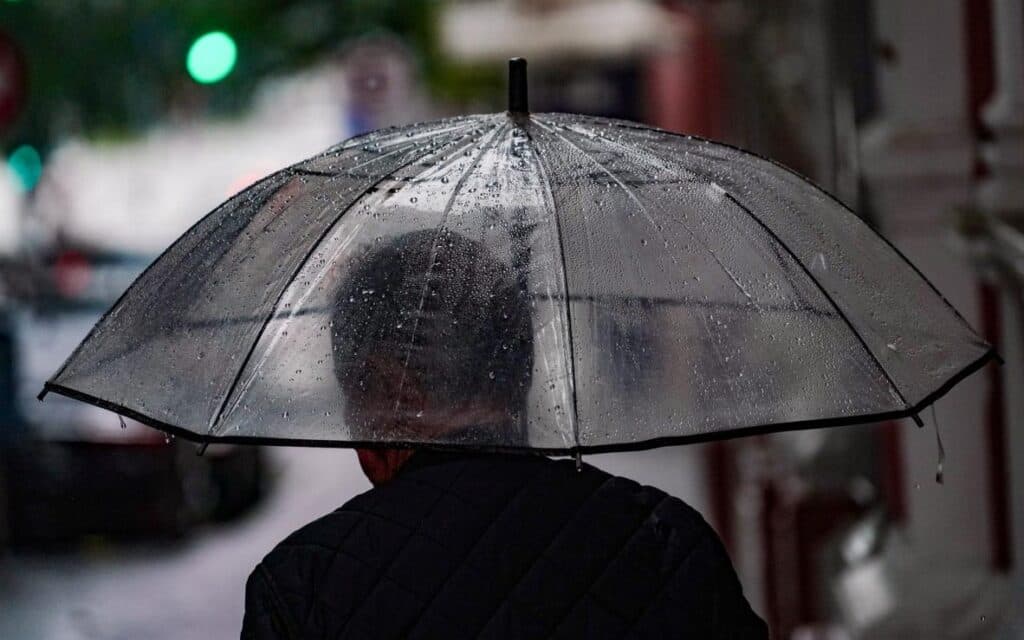 Final de semana deve ter chuvas intensas em SC e queda nas temperaturas