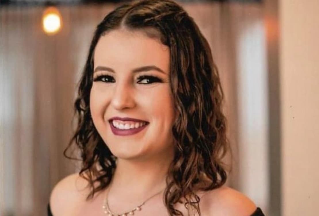 Júlia completa 24 anos (Foto: Arquivo pessoal)