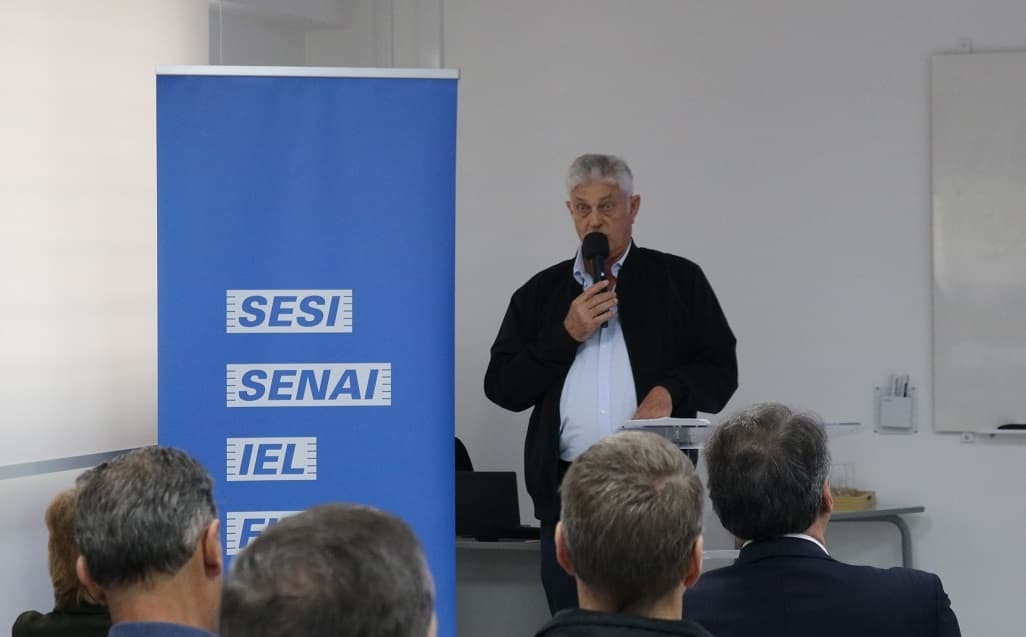 Waldemar Schimitz vice-presidente da Fiesc destacou potencial local (Foto: Henrique Paulo Koch)