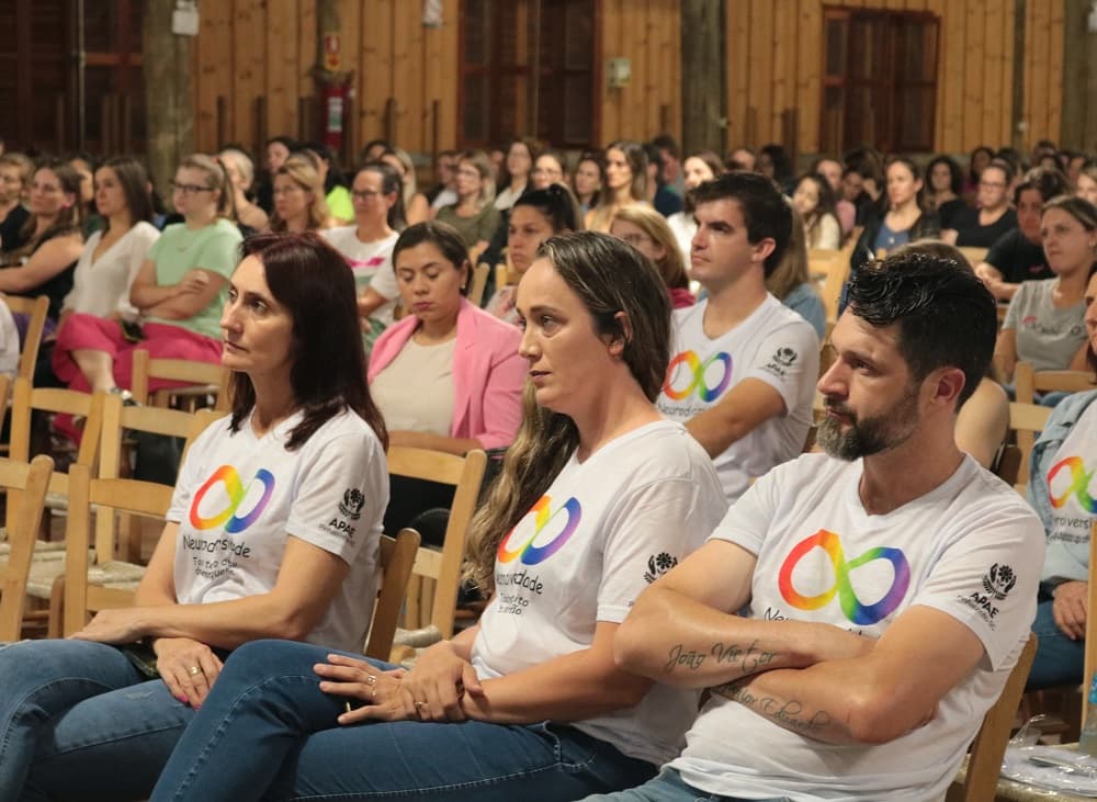 Primeiro encontro sobre o autismo aconteceu em Pinhalzinho (Foto: Henrique Paulo Koch)
