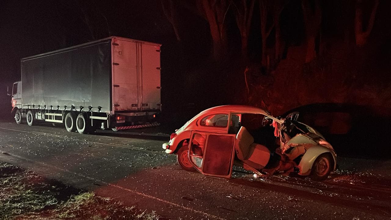 Condutor de Fusca perde a vida em Anchieta