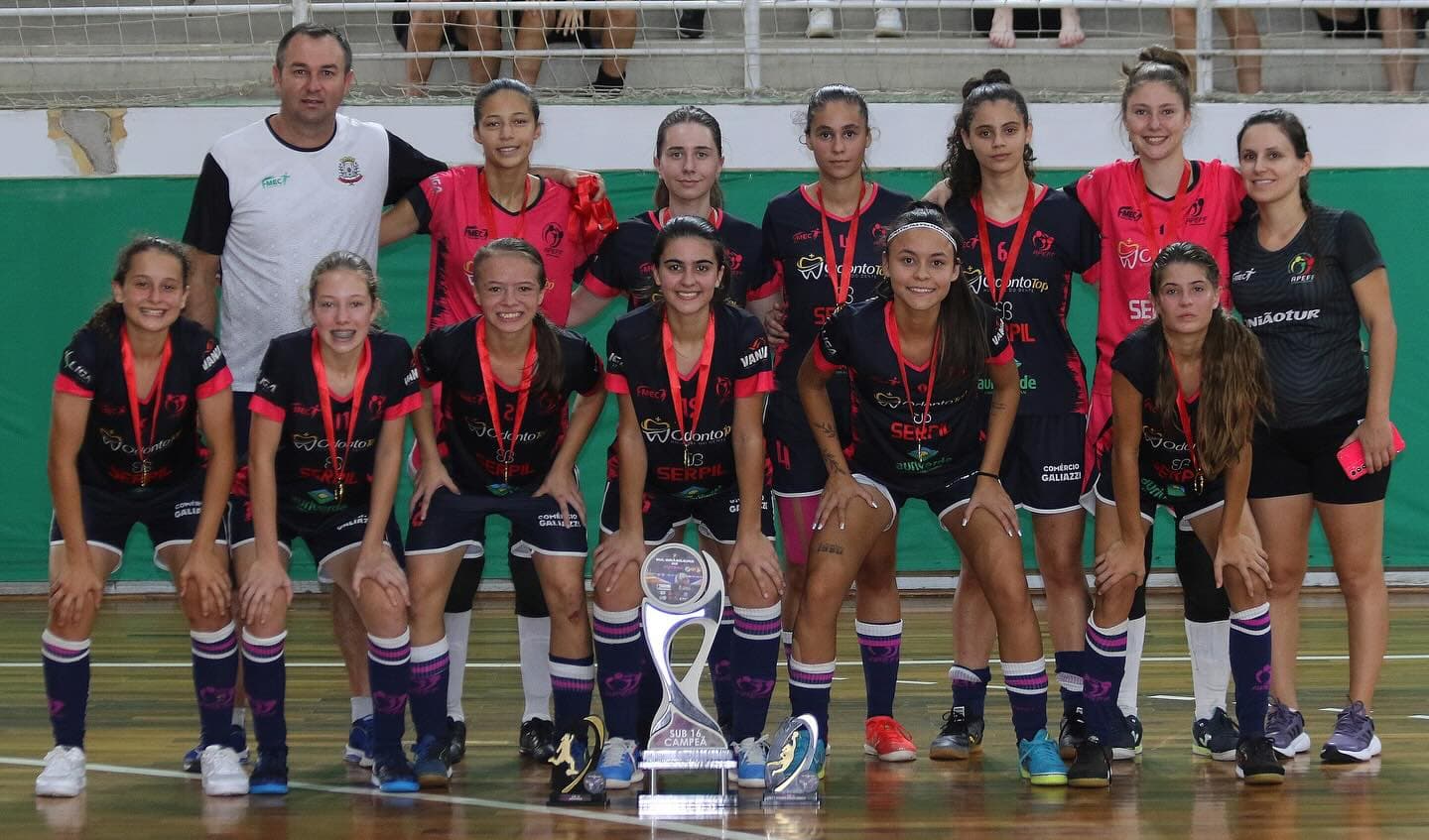 Sub 16 soltou o grito de campeão invicto do Sul Brasileiro (Foto: Divulgação/Ascom)