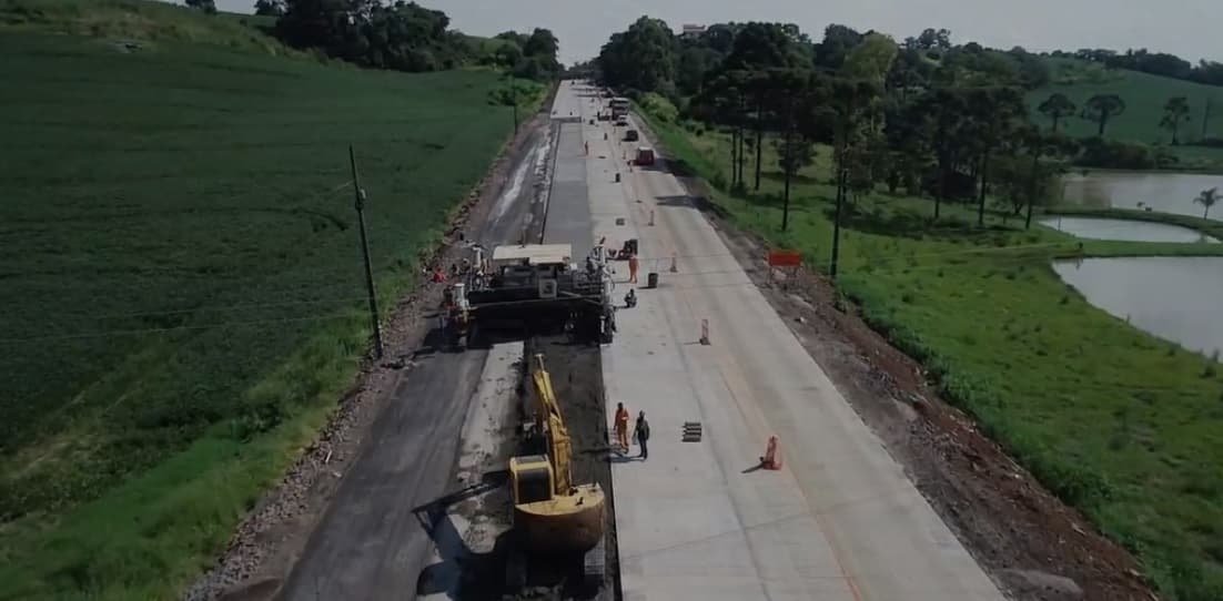 Obras estão sendo feitas em pavimento de concreto (Foto: Divulgação/DNIT)