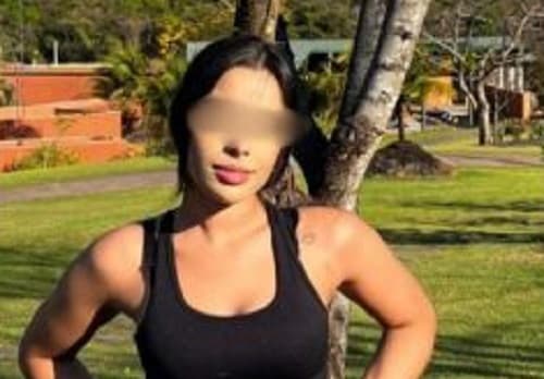 Noiva de religioso flagrada em situação polêmica auxiliava nas missas
