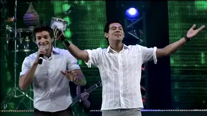 Surpresa no bailão: Paulinho e Fábio retornam aos palcos juntos