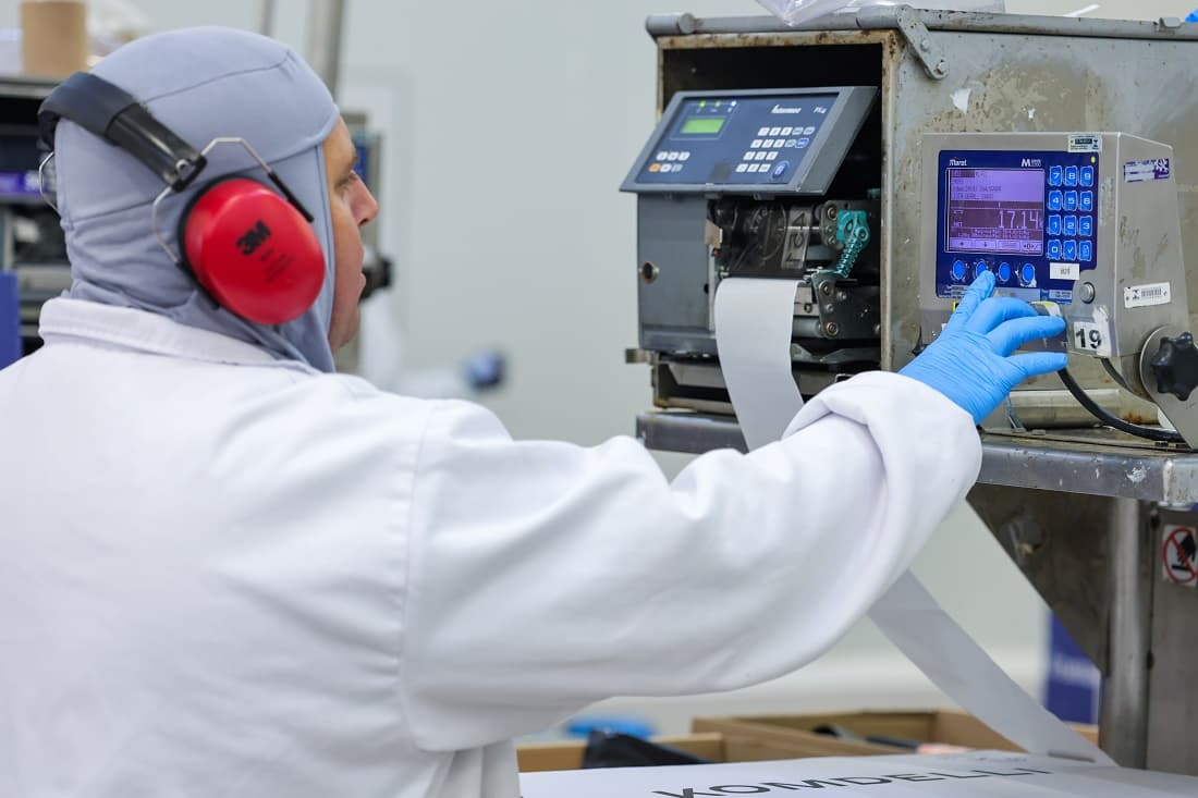 Taxa de desemprego caiu no período, passando de 5,7% para 3% (Foto: Divulgação)