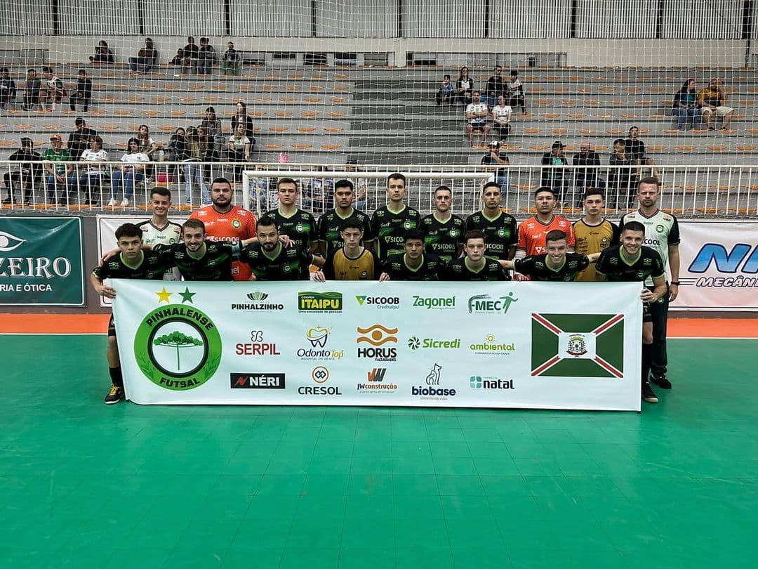 Pinhalense conseguiu empate no último segundo (Foto: Divulgação)