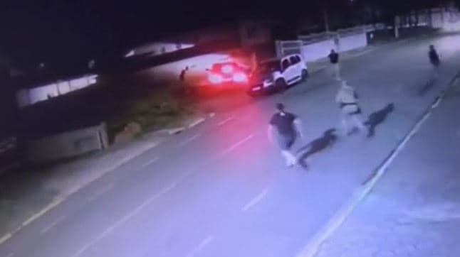 VEJA! Atropelamento... confusão! tudo na frente da PM