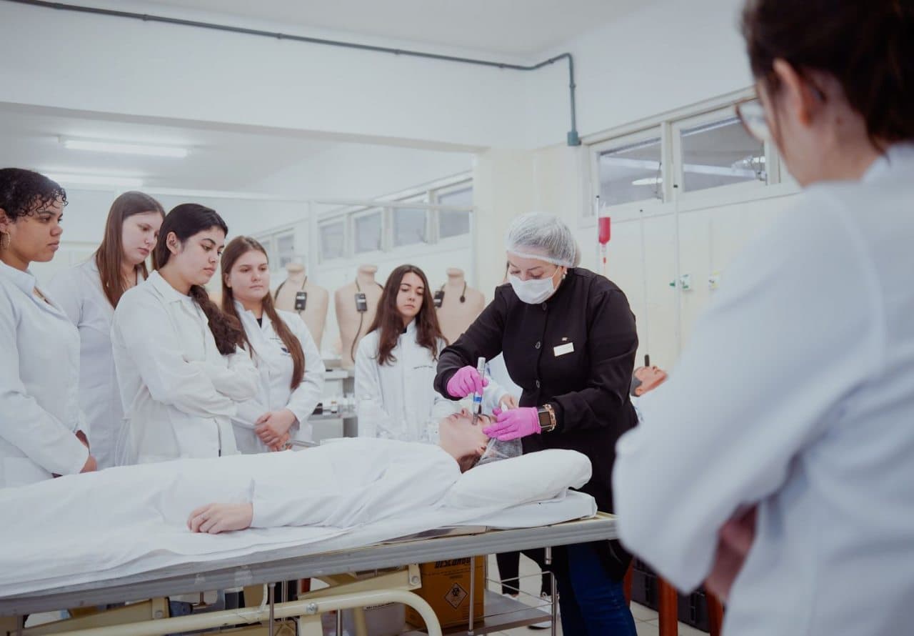 Universidade Gratuita: catarinenses começam a retribuir educação recebida com trabalho para a sociedade