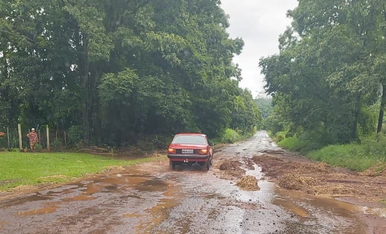 Trecho ficou prejudicado devido a forte chuva (Foto: Divulgação)