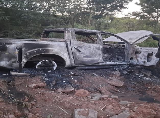 Nissan Frontier da vítima (Foto: Polícia Militar)