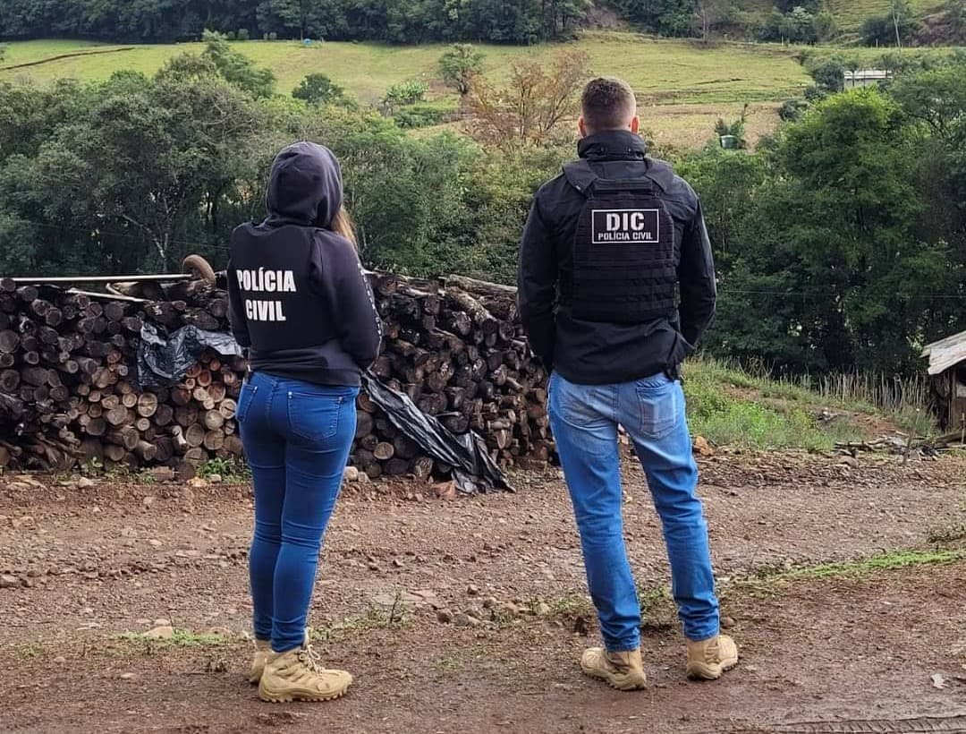Local onde suspeito foi encontrado (Foto: Polícia Civil)
