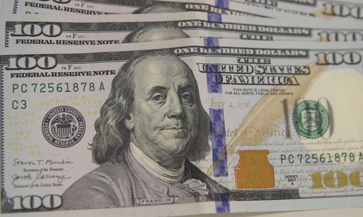 Dólar dispara para R$ 5,50 com tensão entre EUA e China (Foto: Valter Campanato/Agência Brasil)
