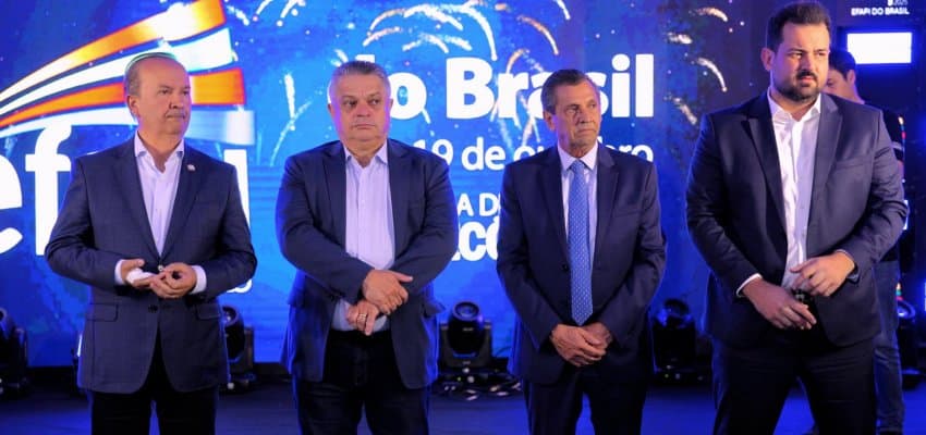 Efapi 2025 é lançada em Florianópolis com João Rodrigues e Jorginho Mello lado a lado