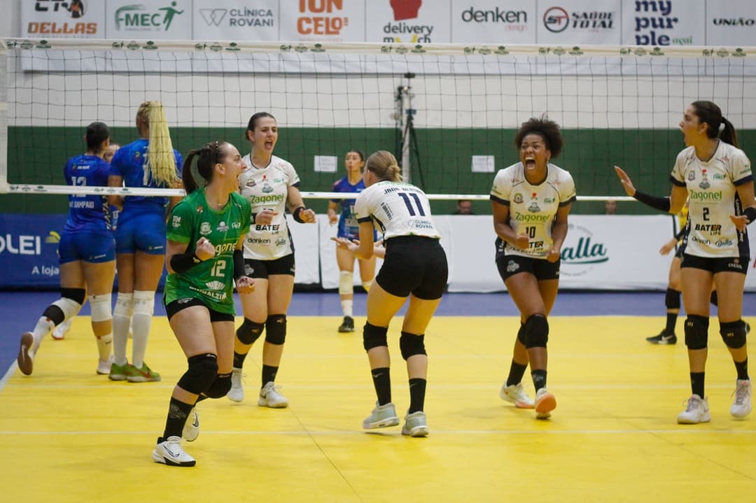 Pinhalense/Zagonel Voleibol enfrenta Copobras nesta sexta (29) pelo Estadual