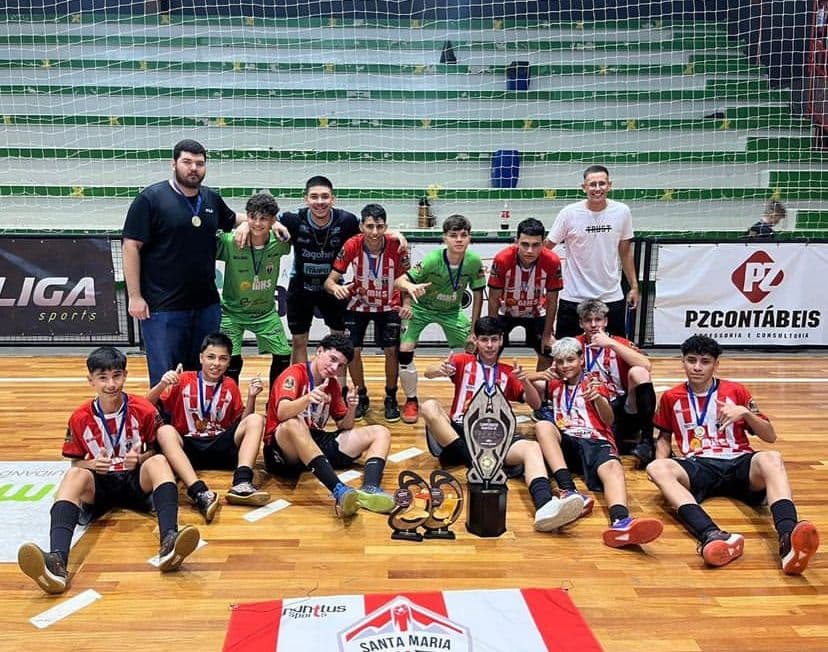 Confira os campeões do campeonato municipal de futsal de base em Pinhalzinho