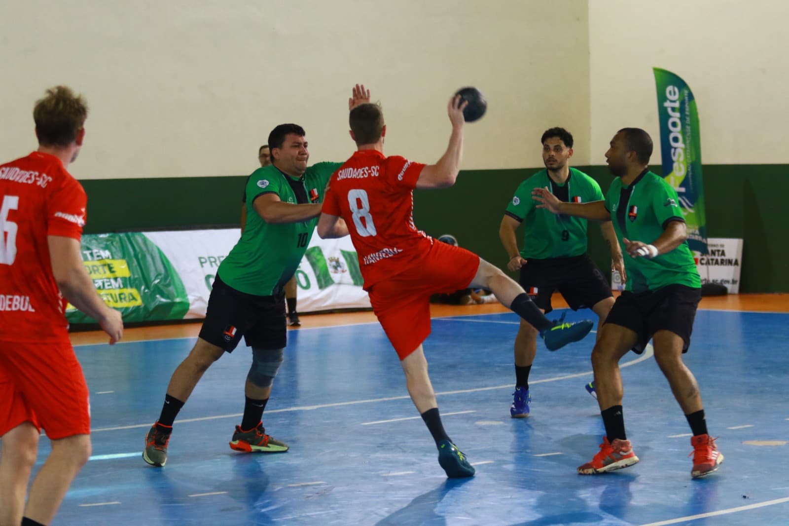 Handebol é uma das modalidades que Saudades disputa no Jasc (Foto: @impactofotop)
