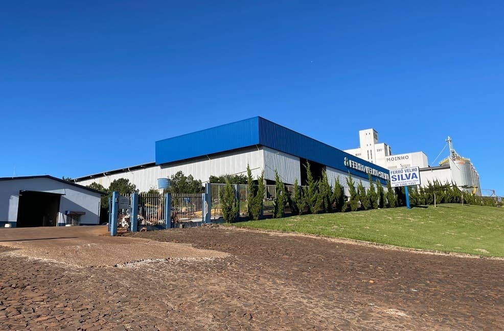 Ferro-velho: empresa de Pinhalzinho é referência no ramo