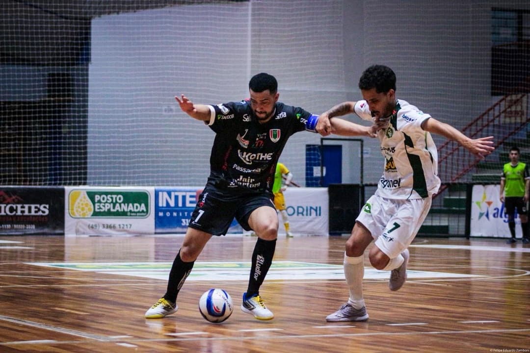 Semi da Copa SC: Pinhalense Futsal Zagonel aposta na força da torcida para duelo decisivo