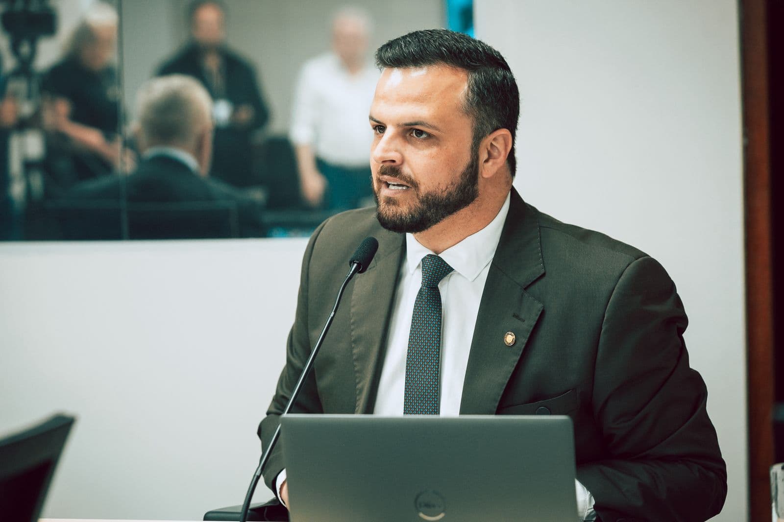 Projeto que cria o Dia do Caçador de Javali avança na Alesc e segue para votação em plenário