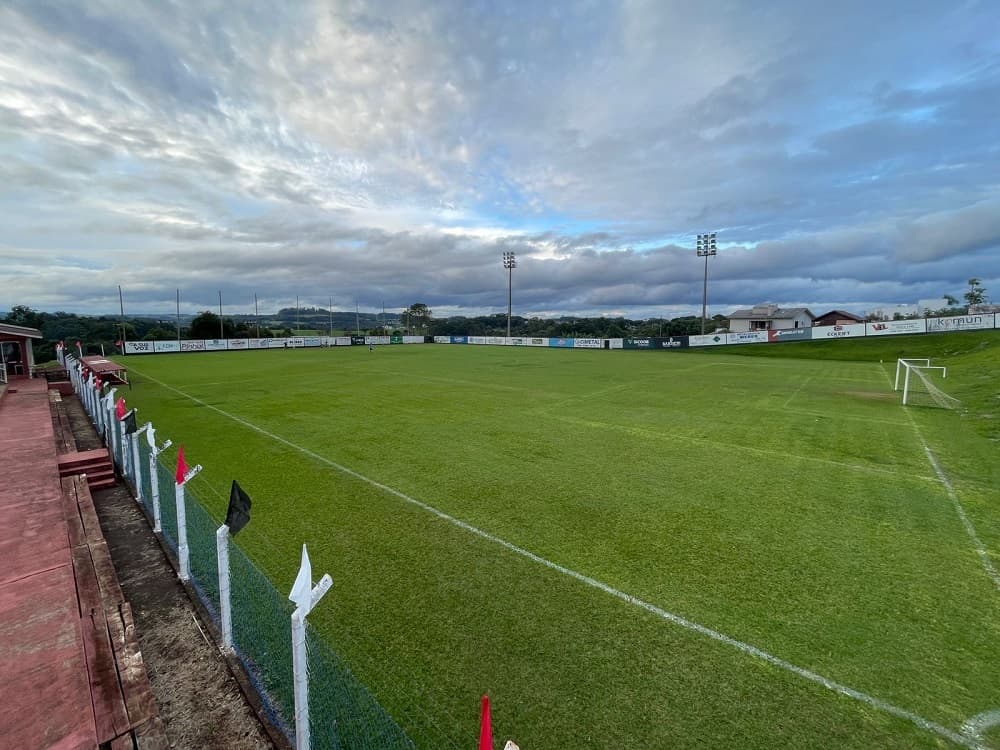 Jogos serão no campo do Ajap (Foto: Henrique Paulo Koch)