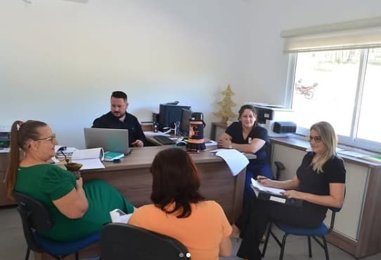 Criação do Plano de Contingência nas escolas municipais de União do Oeste  (Foto: Divulgação)