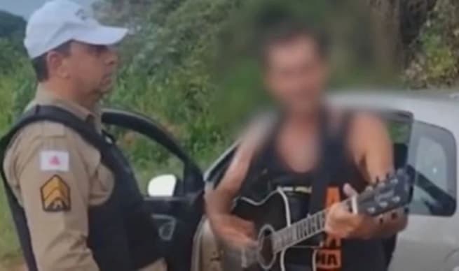 'Seu guarda, eu não sou vagabundo': Motorista canta para policial