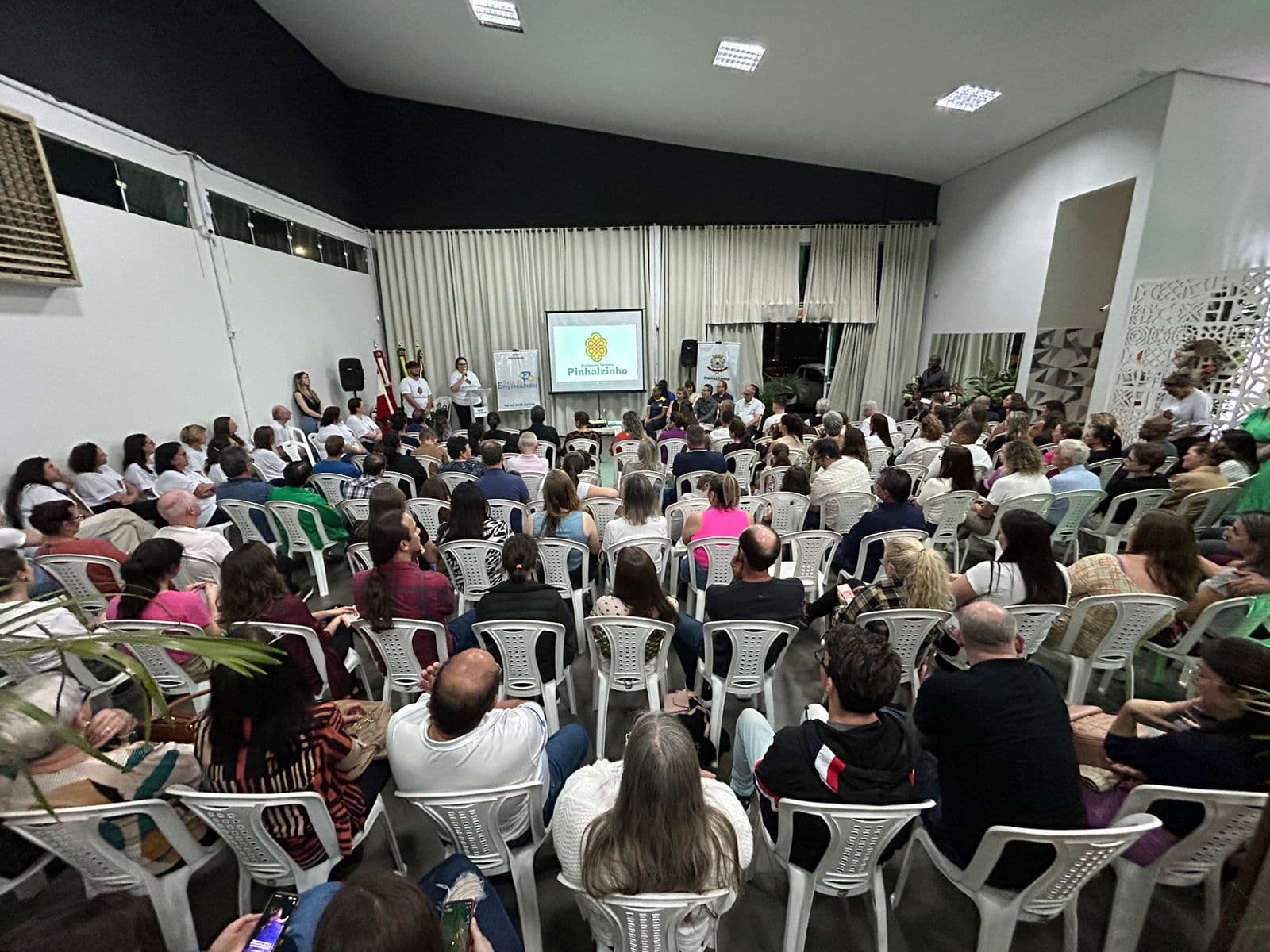 Lançamento do Projeto Artesanato Turístico  (Foto: Gilmar Bortese)
