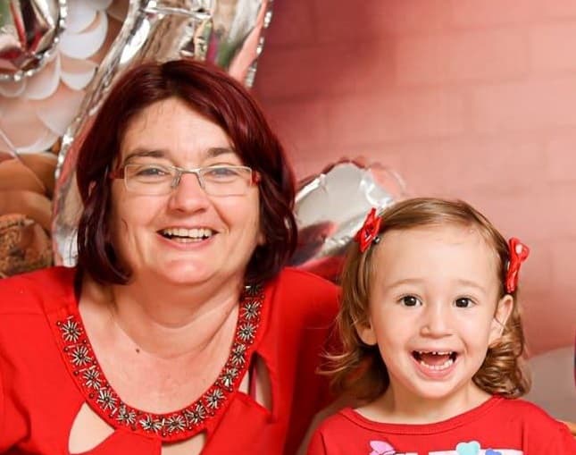 Menina não resiste e morre três dias depois da mãe 