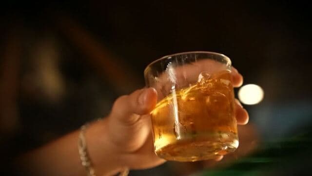 Procon alerta sobre possíveis bebidas alcoólicas contaminadas