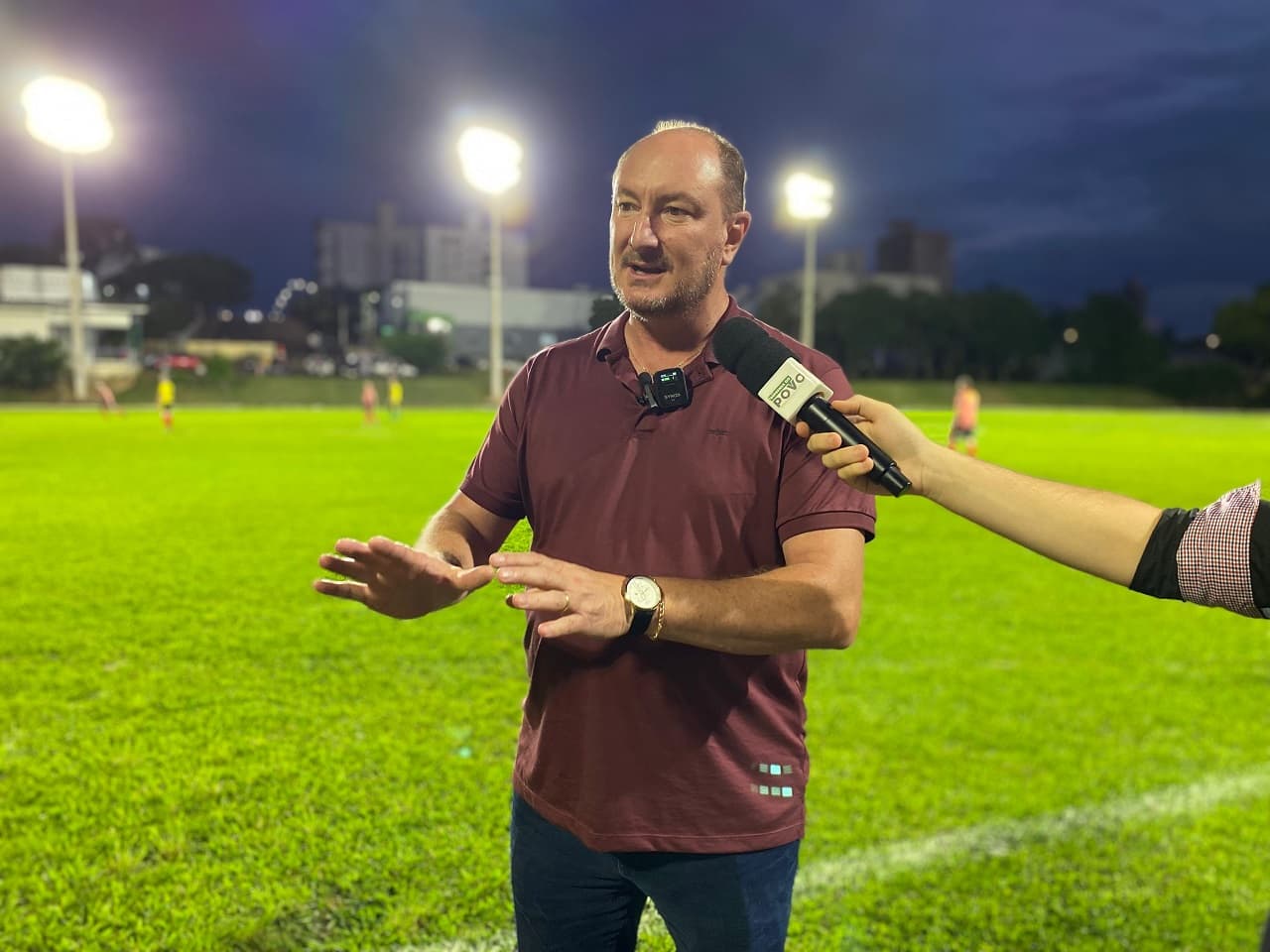 Mauro de Nadal esteve em Pinhalzinho na noite da última quinta-feira (23) (Foto: Felipe Eduardo Zamboni)