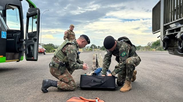 Furto de armas do exército eleva 'riscos' no Oeste