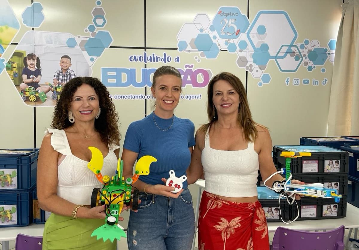 Colégio aposta em sala de robótica para aprimorar conhecimento 