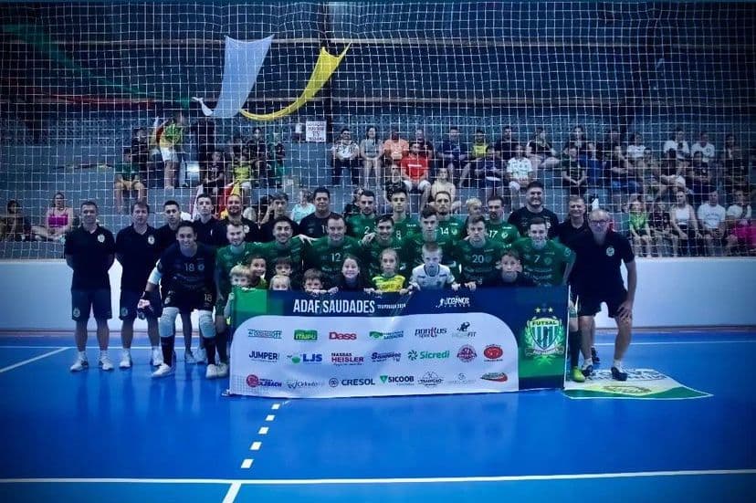Adaf goleia na estreia da Série Prata
