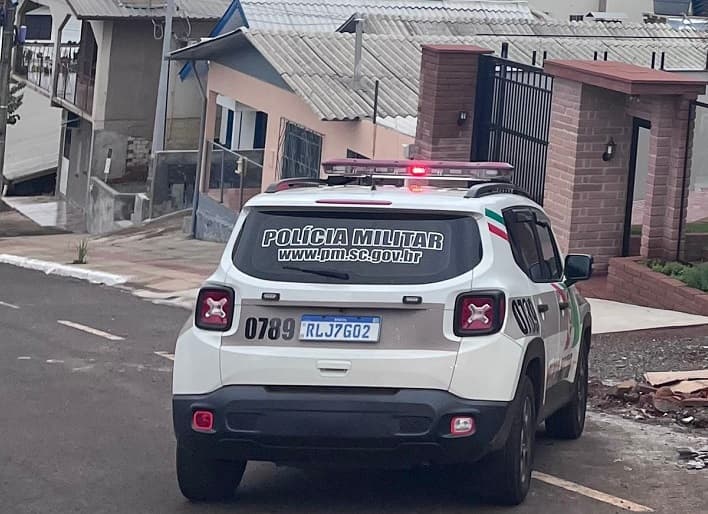 Invasores atacam dono de residência em Cunha Porã