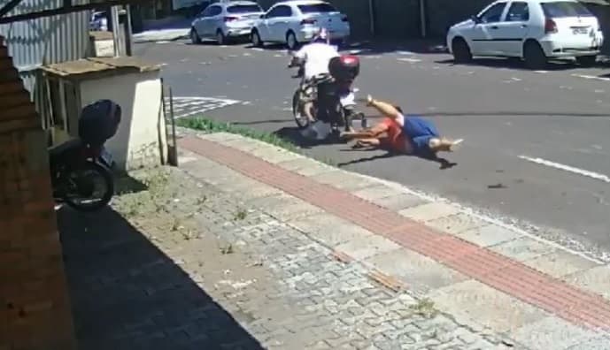 Morador tentou evitar o furto (Foto: Divulgação)