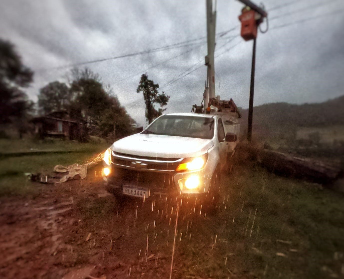 Celesc reforça orientações de segurança diante da previsão de tempestades em Santa Catarina