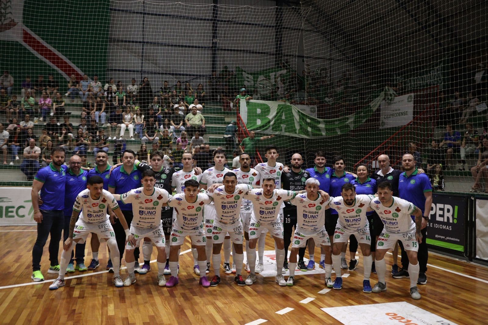 Após oito anos, Chape Futsal enfrenta Jaraguá, atual campeão da Liga Nacional