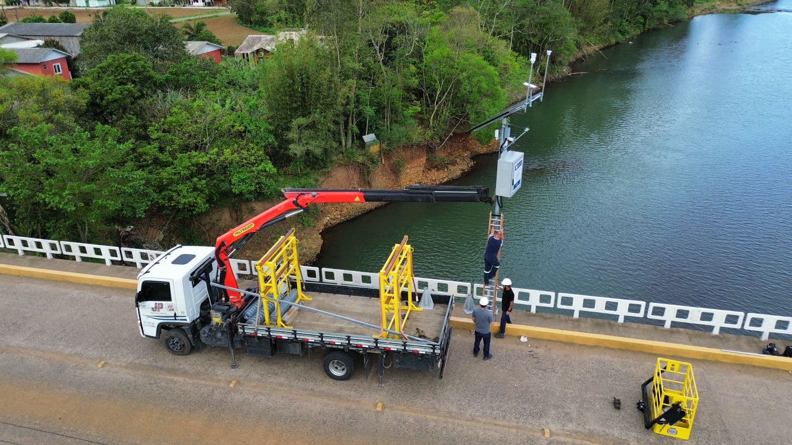 Novas estações em Águas Frias e no Rio Chapecó ampliam vigilância climática no Oeste de SC