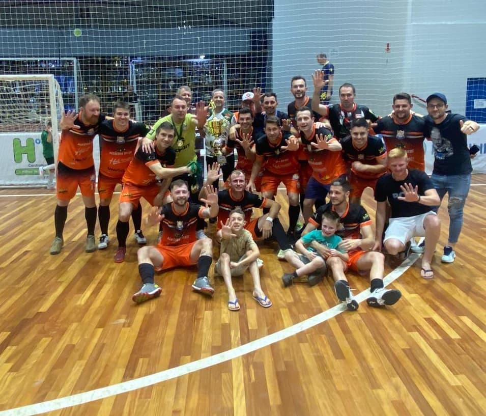 União Tur e Divino conquistam o municipal de Futsal em Pinhalzinho