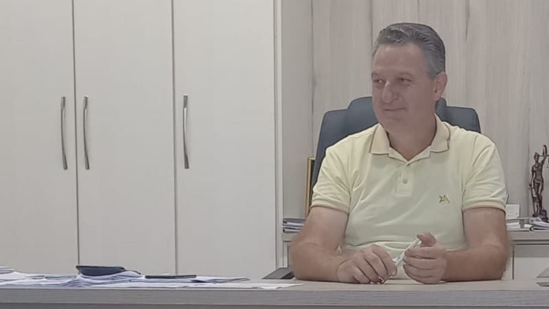 Prefeito de Sul Brasil informa que município irá contratar segurança para as escolas (Foto: Ascom Sul Brasil)