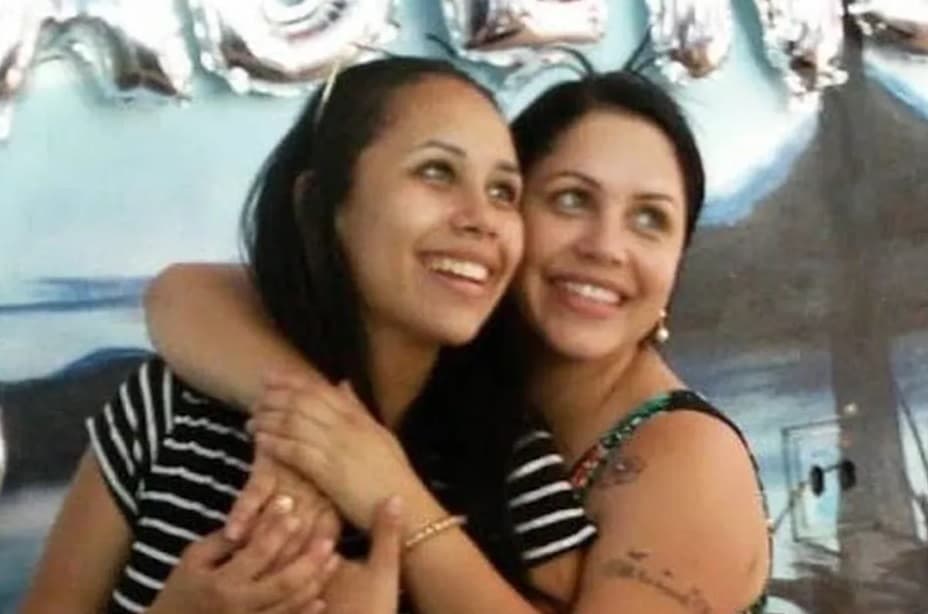 Leticia Soares, esperava a mãe para seu casamento, mas ela morreu a caminho (Foto: Arquivo pessoal)