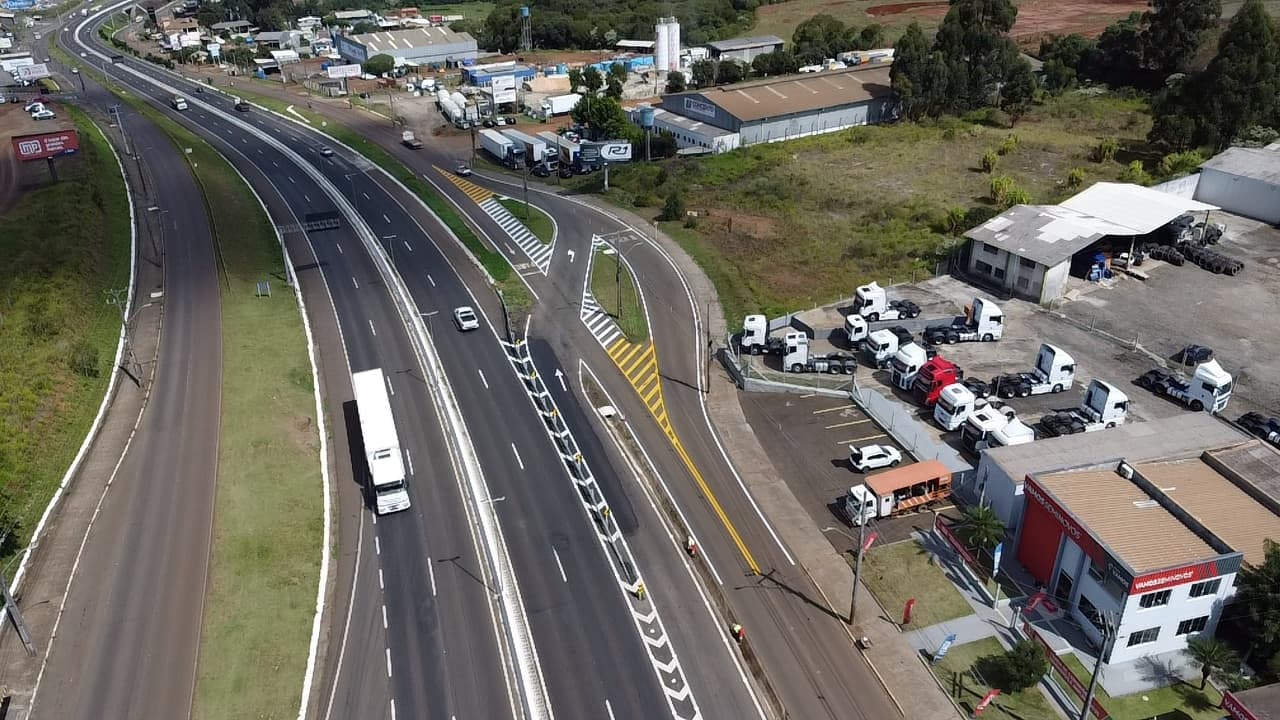 FIESC alerta para queda de verbas do DNIT e risco em obras de rodovias em SC