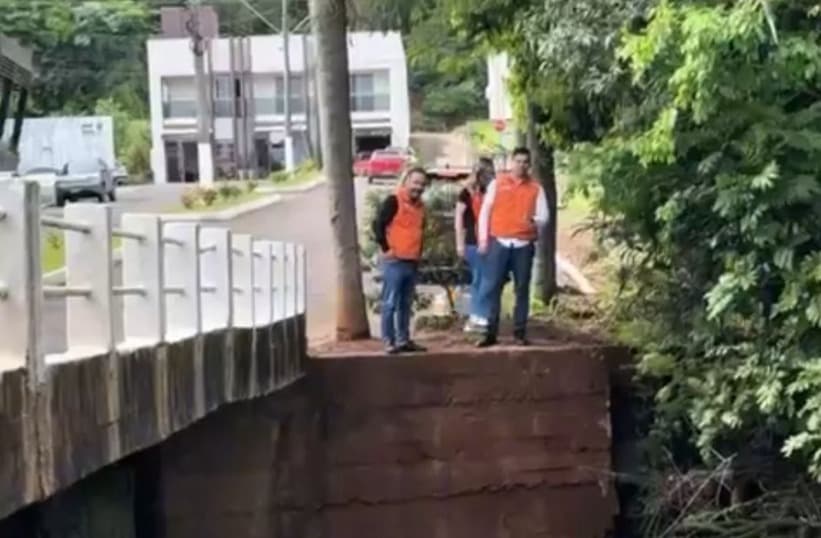 Defesa Civil visita Modelo e prefeita apresenta demandas em pontes do município