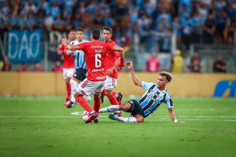 Clássico deste domingo coloca frente a frente dois times bastante questionados na temporada (Foto: LUCAS UEBEL/GRÊMIO FBPA/JC)