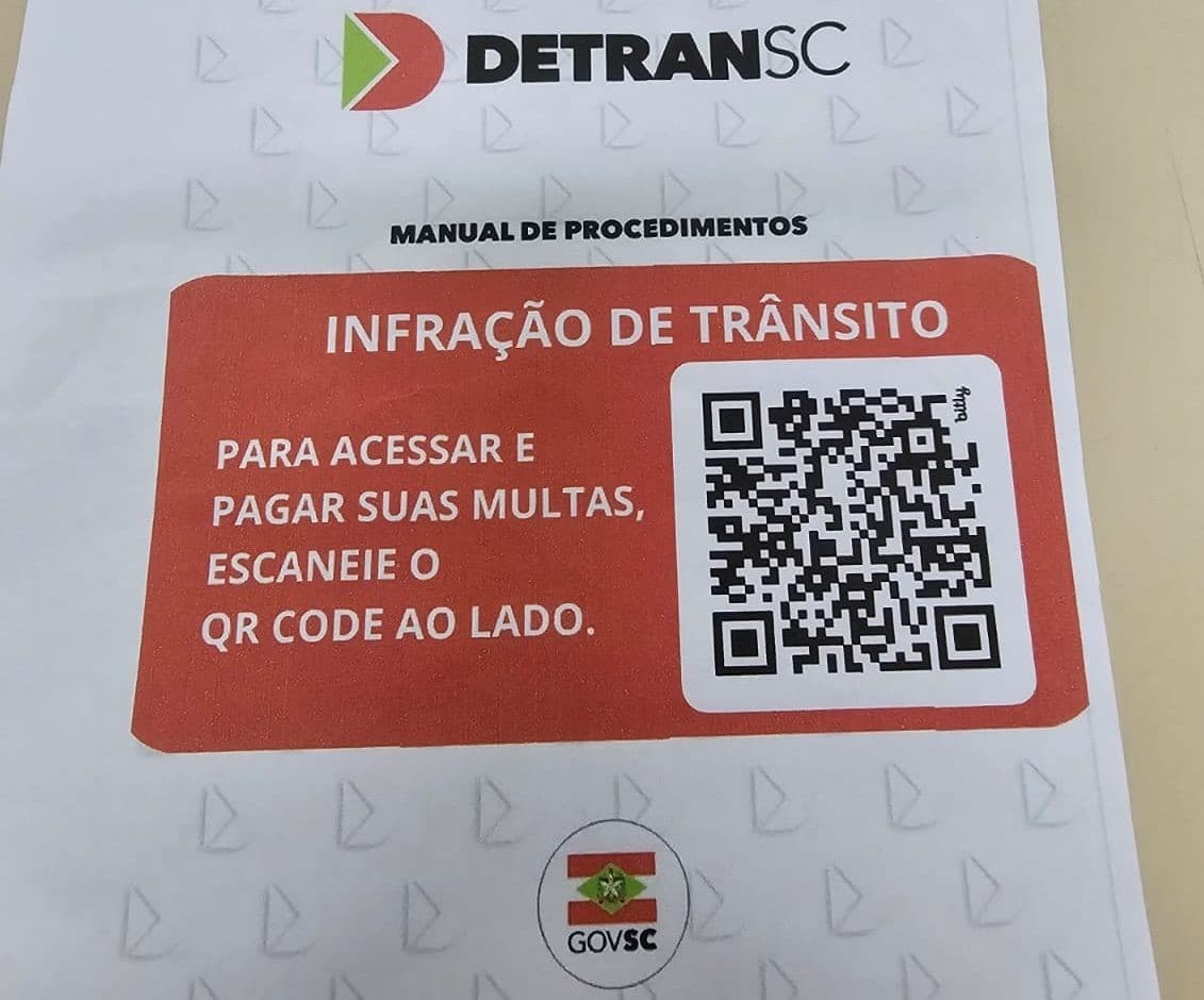 Documentos falsos usam logomarcas do Detran e do Governo do Estado (Foto: Detran/SC)