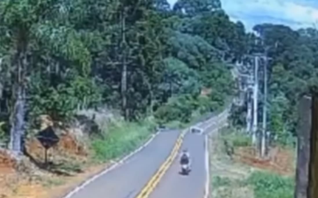 Tragédia no estado paranaense (Foto: Câmera de segurança)