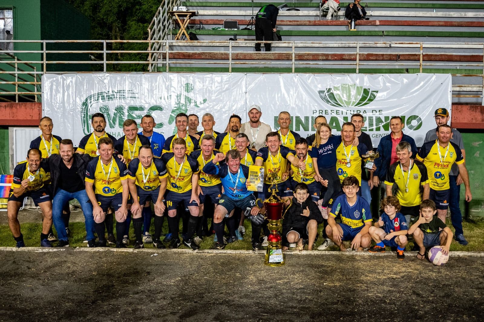 Amigos do Futebol é campeão do Campeonato Master de Pinhalzinho